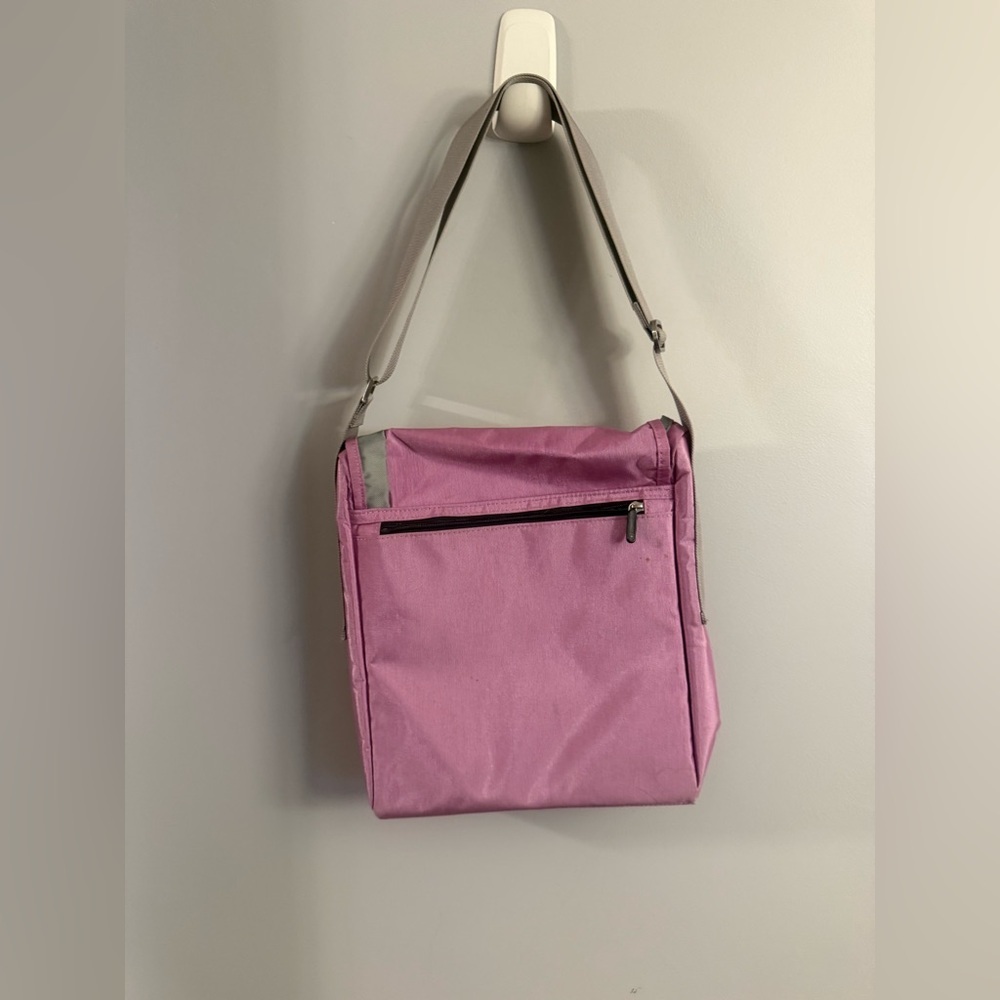 Victorinox Pink & Gray Crossbody Messenger Bag Adjustable Strap - Picture 5 of 10